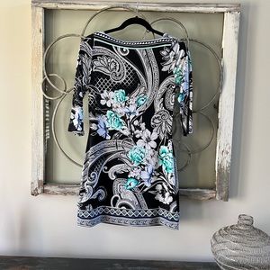 WHBM XS Dress. 3/4 sleeve. Stretch material.